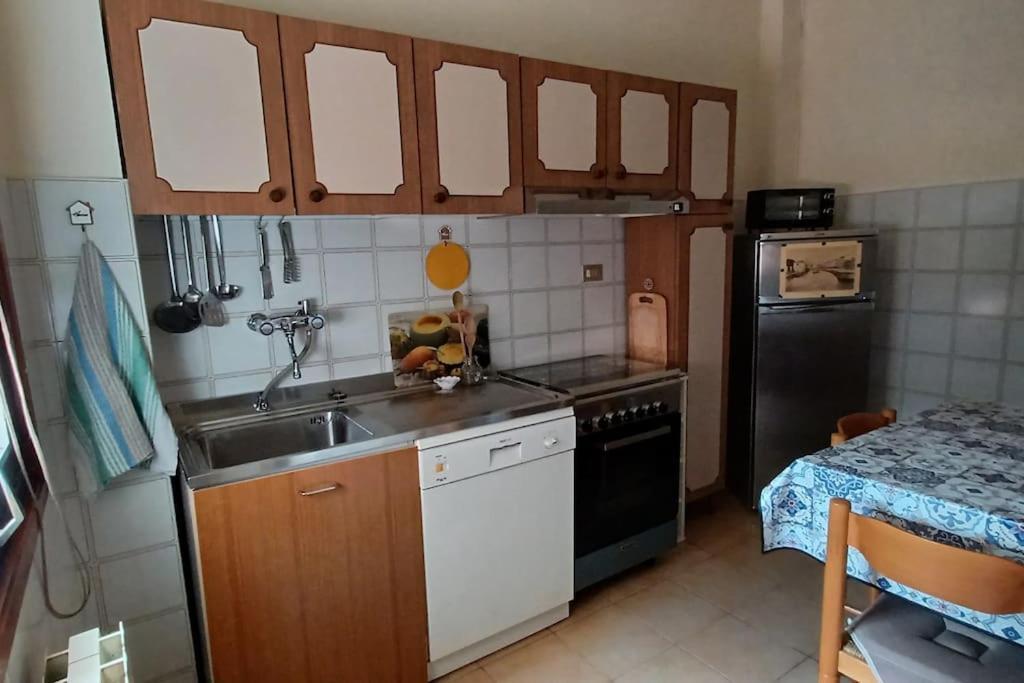 luminosissimo appartamento Viareggio centro Esterno foto